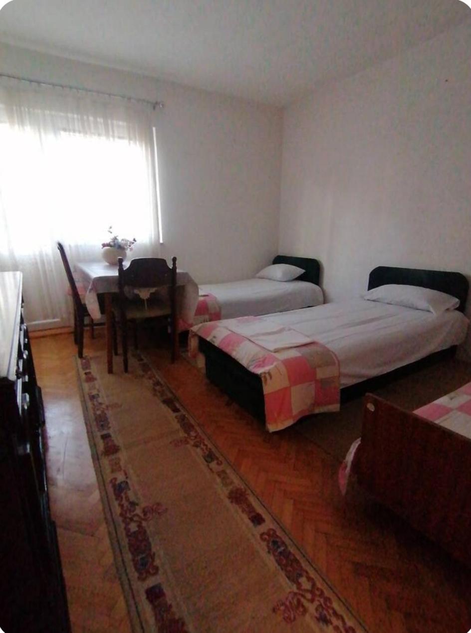 Ohrid Apartments Pokoj fotografie